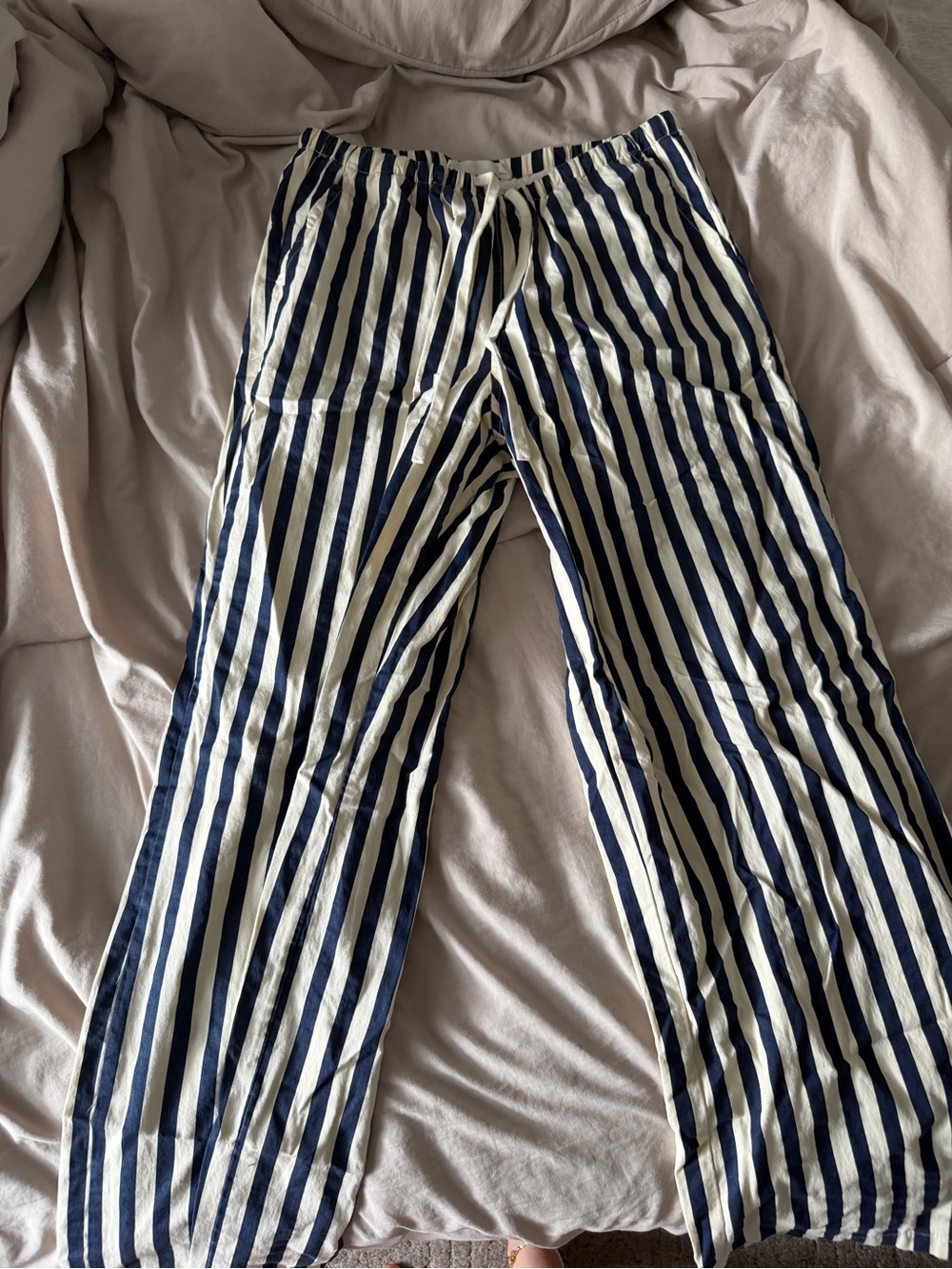 Women’s Straight-Leg Navy and White Striped Pants